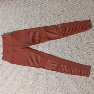 High waisted ALO moto leggings